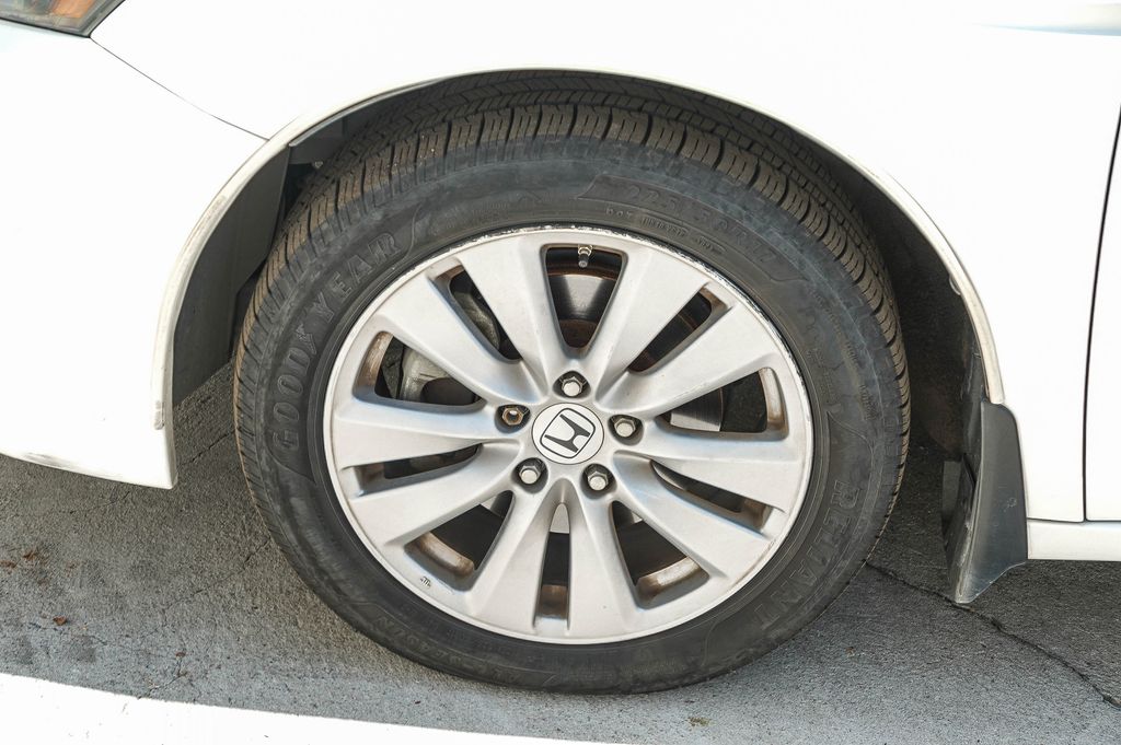 Thumbnail: 2012 Honda Accord - 12