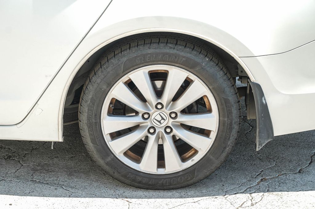 Thumbnail: 2012 Honda Accord - 6