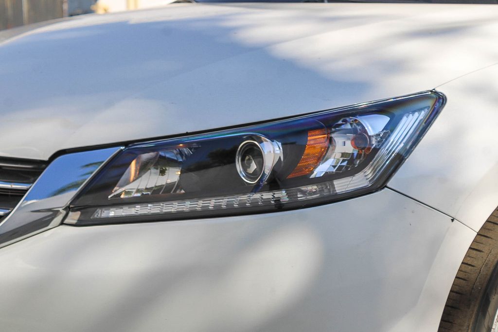Thumbnail: 2014 Honda Accord - 12
