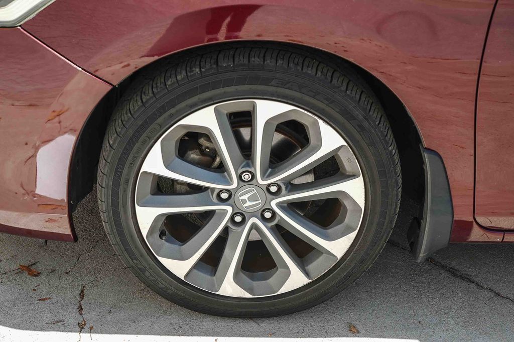 Thumbnail: 2015 Honda Accord - 6