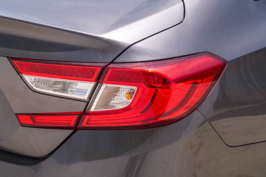 Thumbnail: 2019 Honda Accord - 12