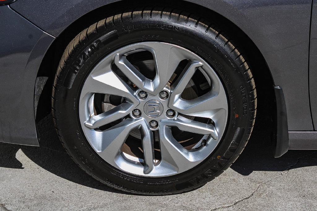 Thumbnail: 2019 Honda Accord - 6