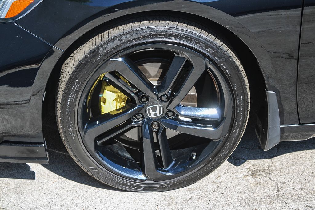 Thumbnail: 2018 Honda Accord - 21