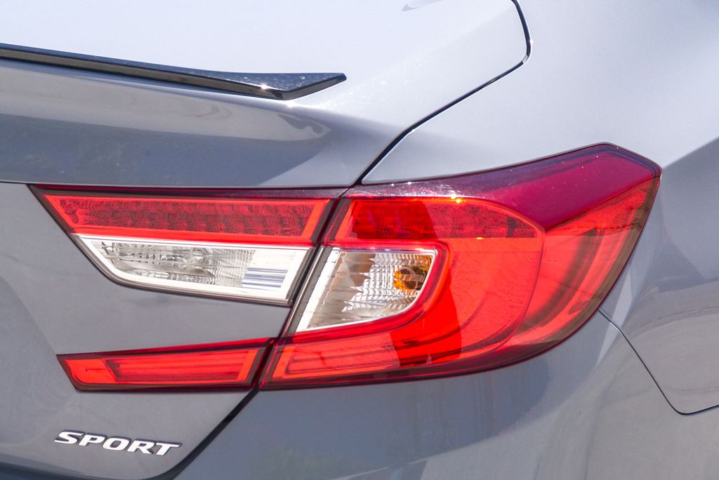 Thumbnail: 2021 Honda Accord - 11