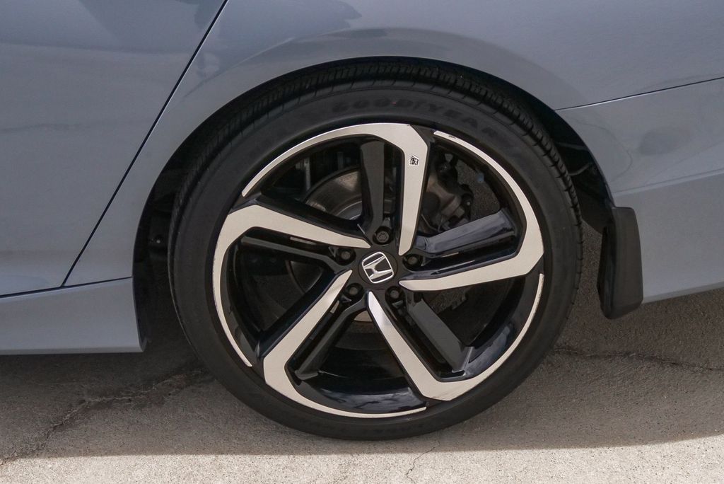Thumbnail: 2022 Honda Accord - 18