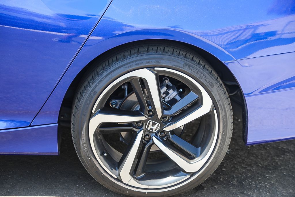 Thumbnail: 2022 Honda Accord - 10
