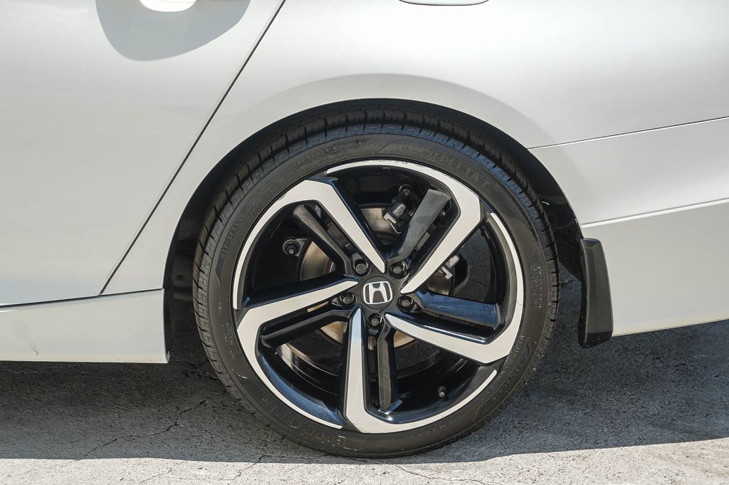 Thumbnail: 2021 Honda Accord - 21