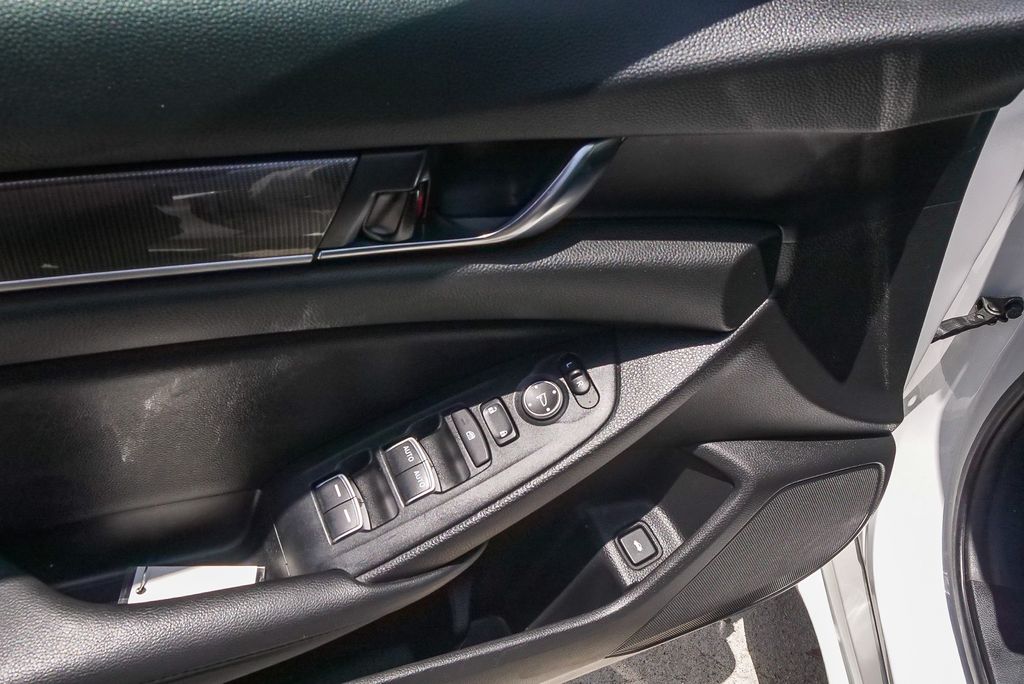 Thumbnail: 2021 Honda Accord - 22
