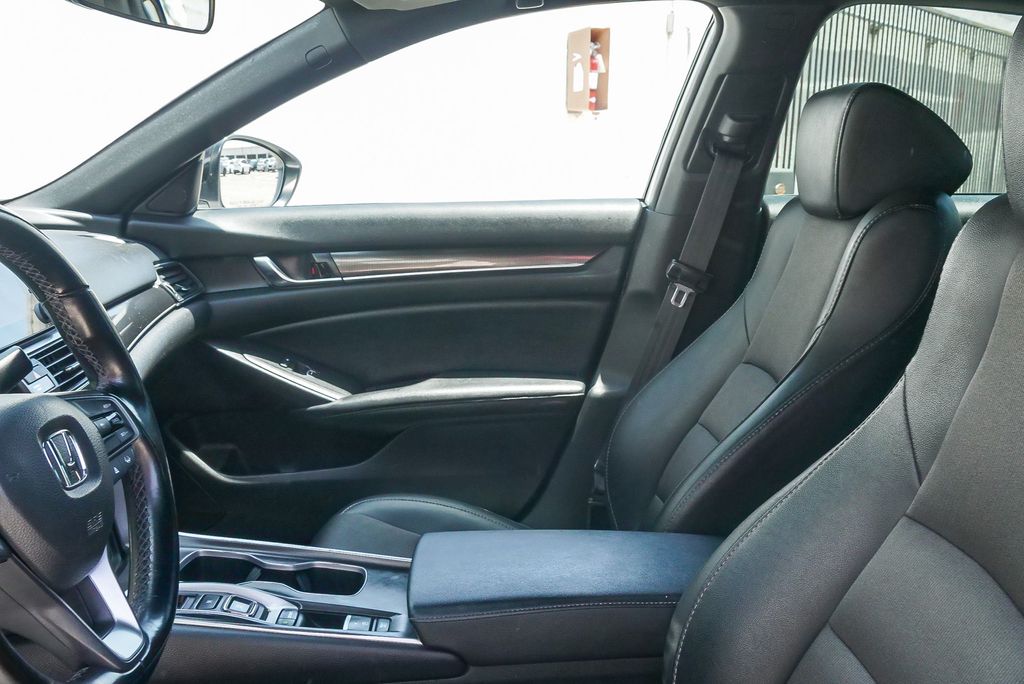 Thumbnail: 2021 Honda Accord - 10