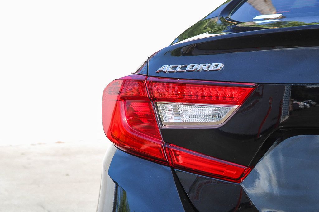 Thumbnail: 2019 Honda Accord - 21