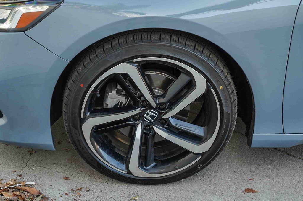 Thumbnail: 2022 Honda Accord - 6
