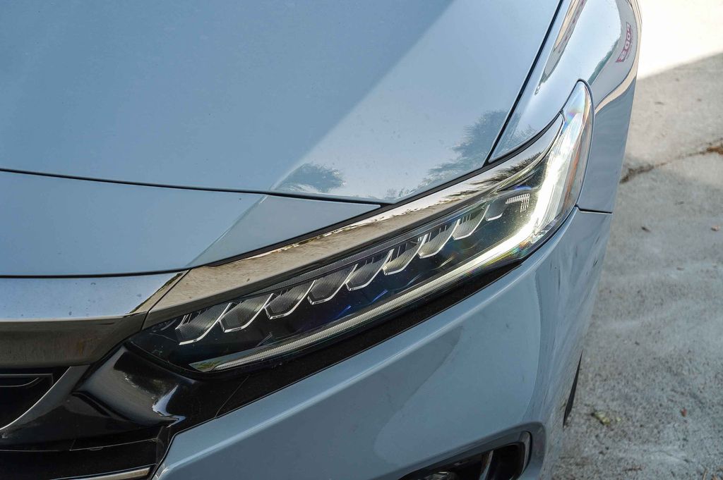 Thumbnail: 2022 Honda Accord - 11