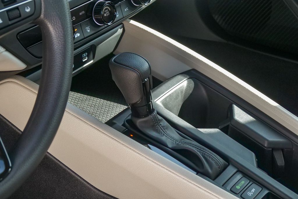 Thumbnail: 2025 Honda Accord - 13