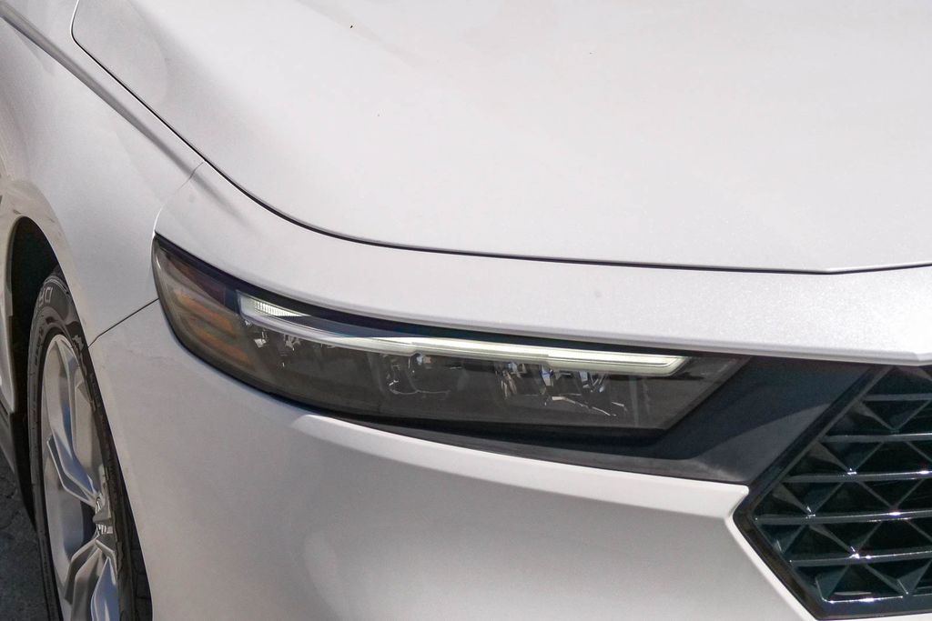 Thumbnail: 2023 Honda Accord - 16