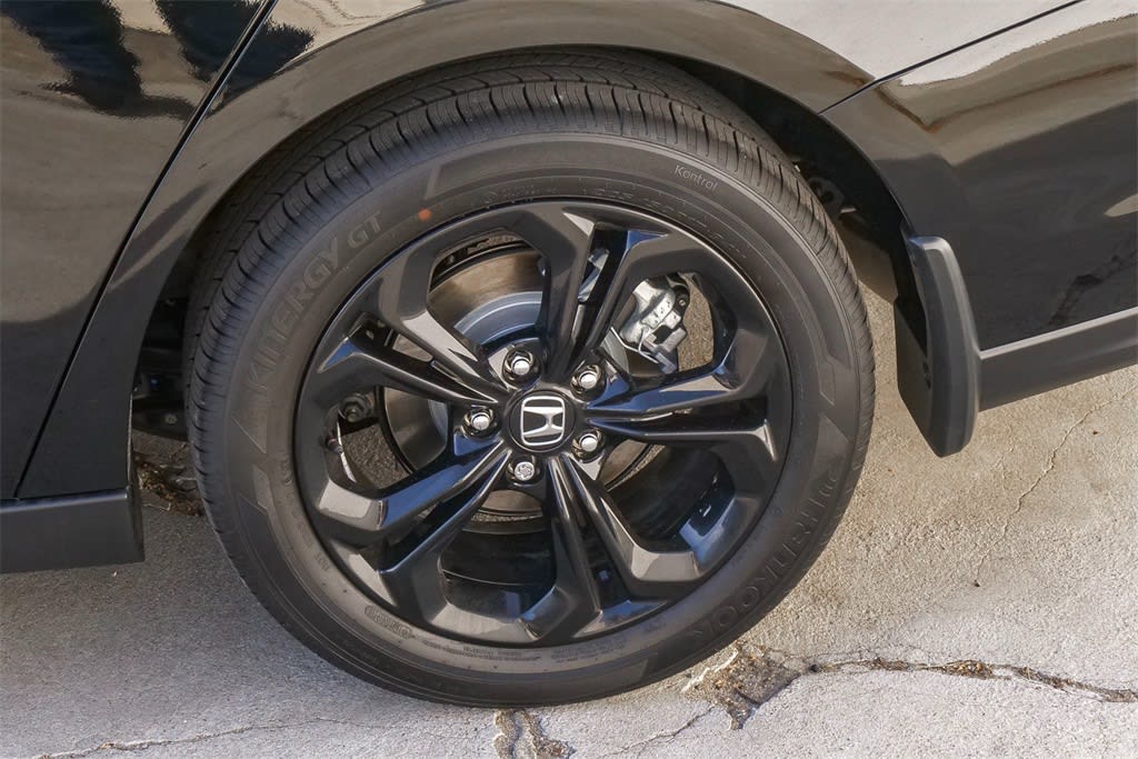 Thumbnail: 2025 Honda Accord - 17