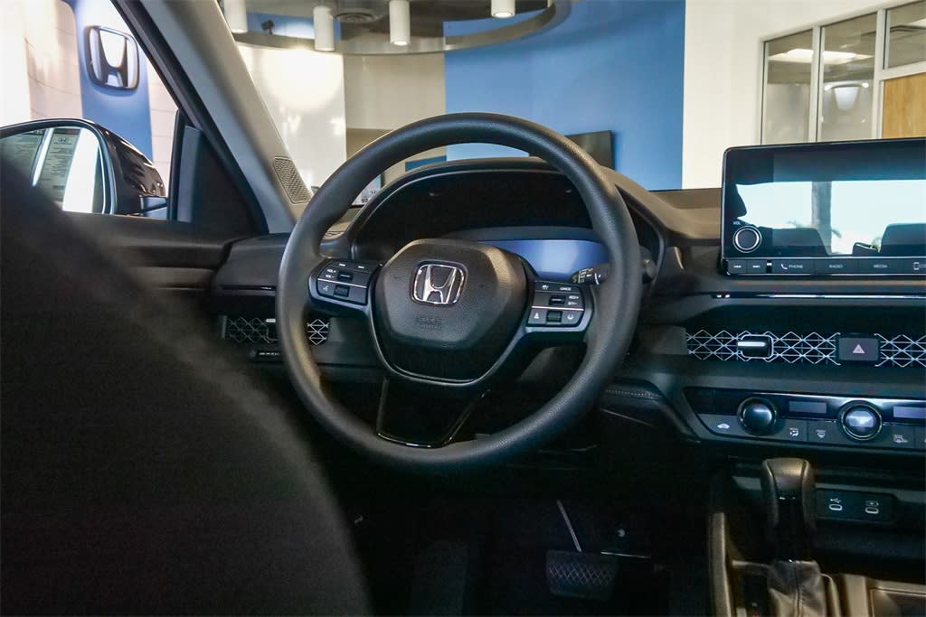 Thumbnail: 2025 Honda Accord - 9