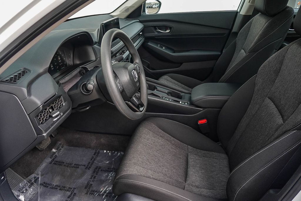 Thumbnail: 2025 Honda Accord - 11