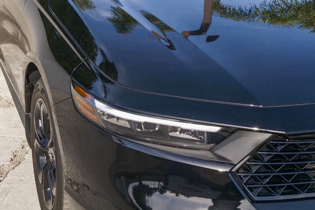 Thumbnail: 2025 Honda Accord - 6