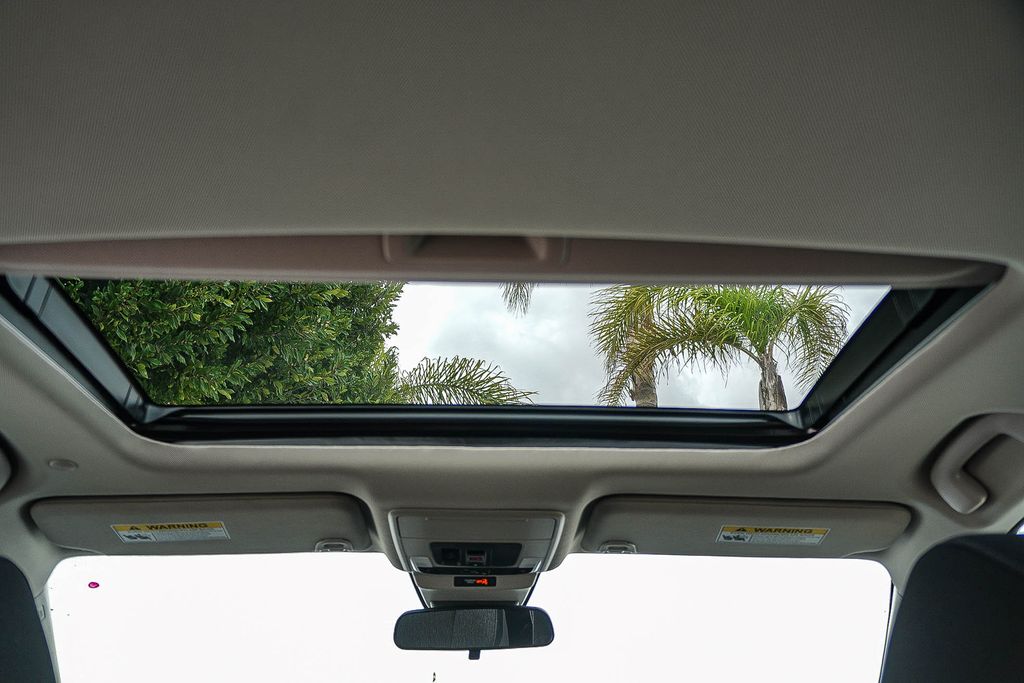 Thumbnail: 2025 Honda Accord - 24