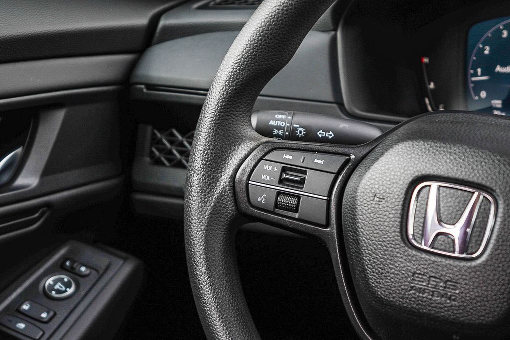 Thumbnail: 2025 Honda Accord - 22