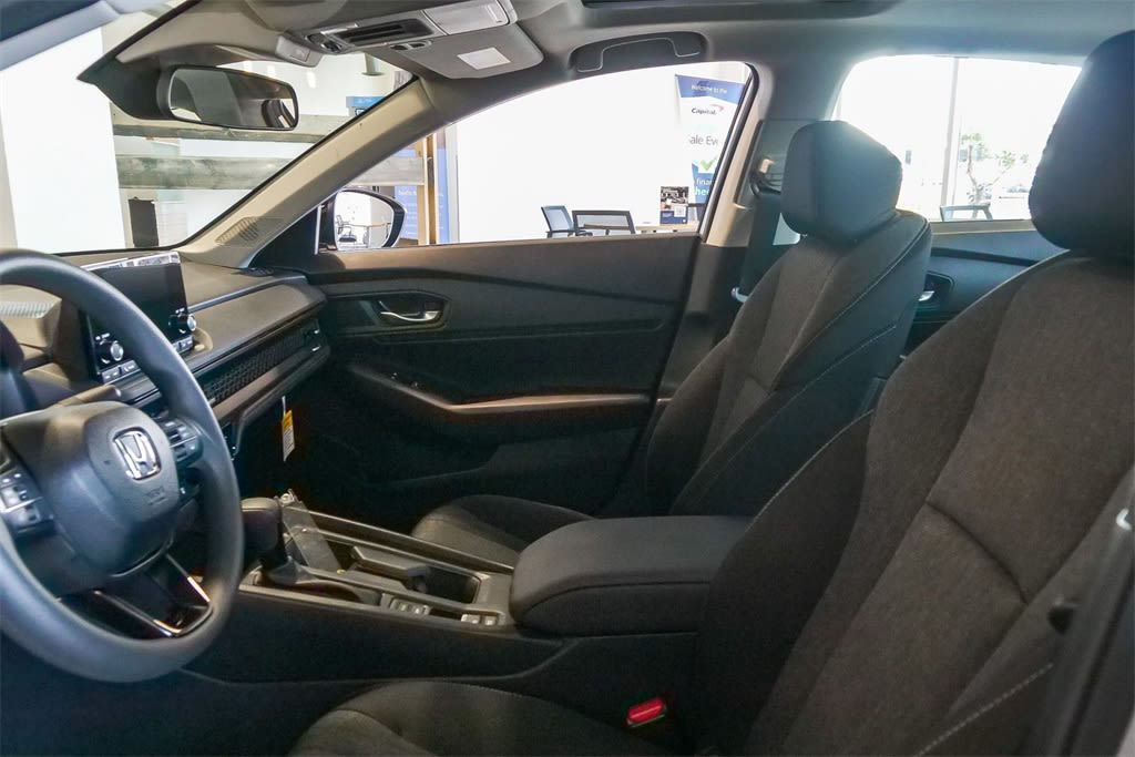 Thumbnail: 2025 Honda Accord - 11