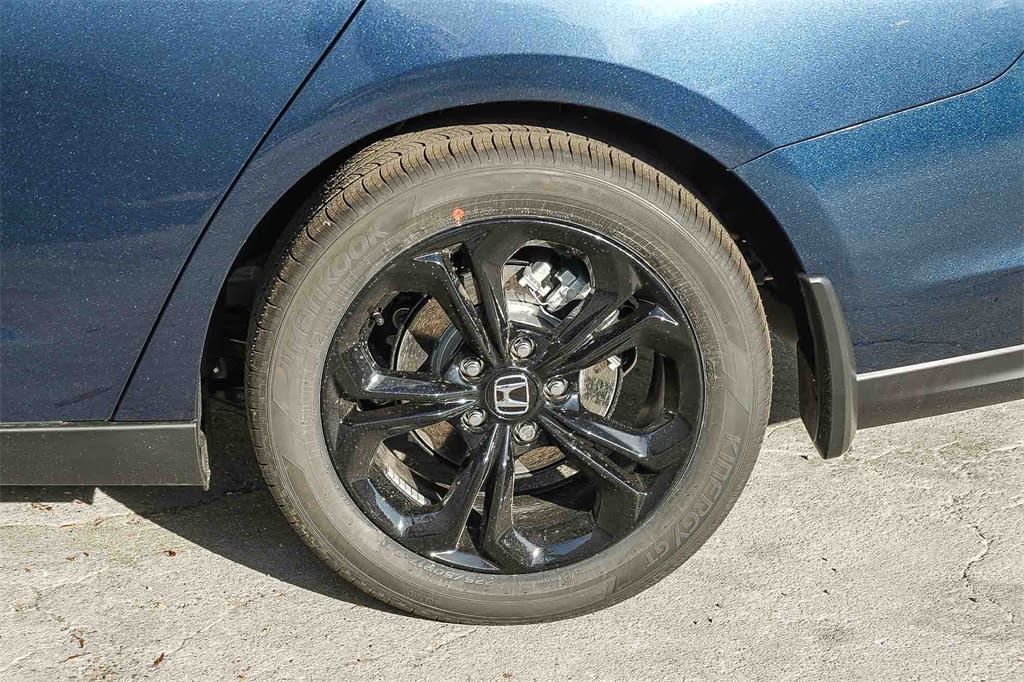 Thumbnail: 2025 Honda Accord - 19