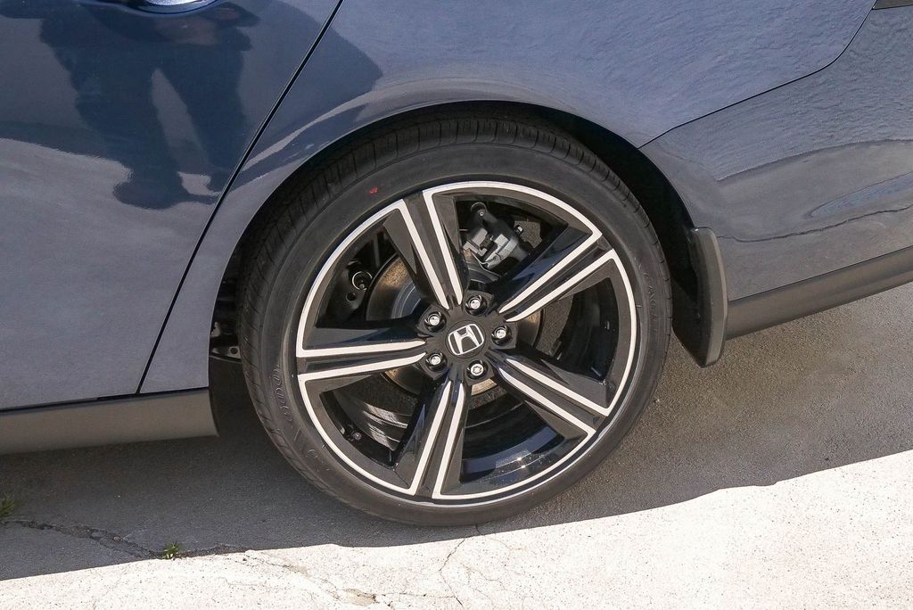 Thumbnail: 2026 Honda Accord - 18
