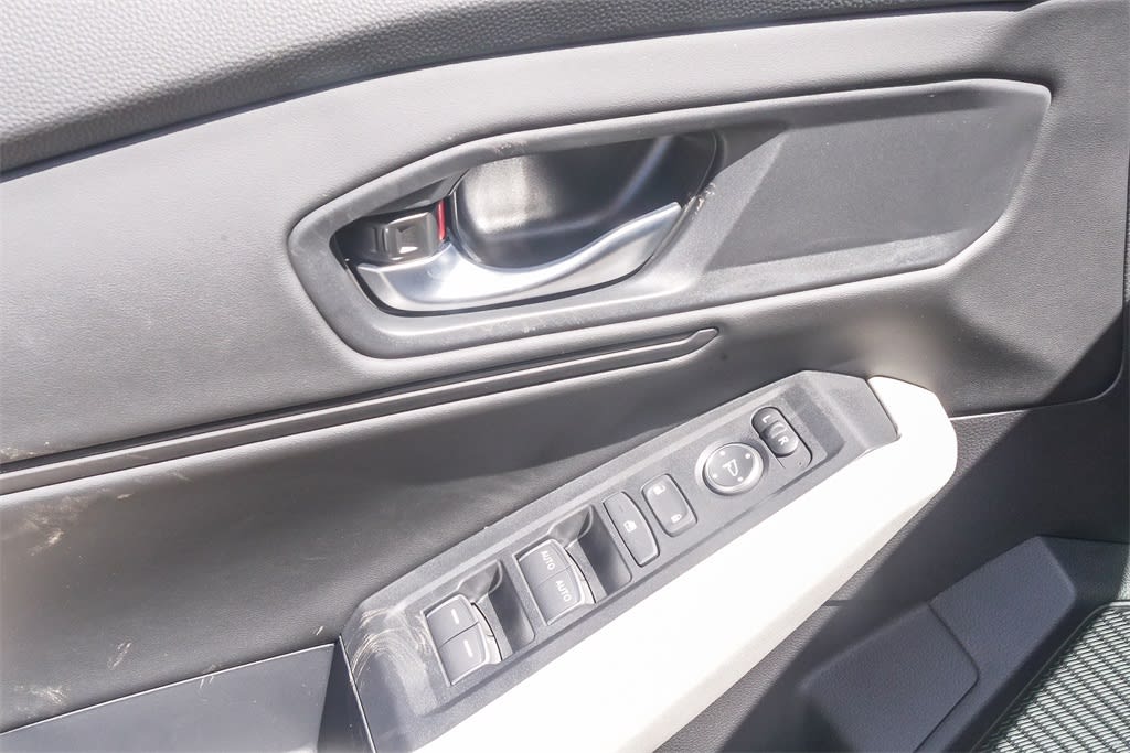 Thumbnail: 2025 Honda Accord - 21