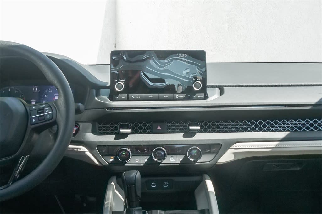 Thumbnail: 2025 Honda Accord - 8