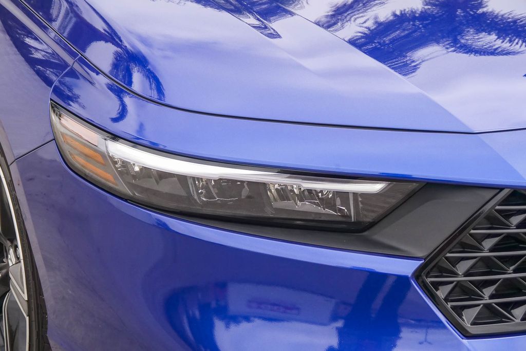 Thumbnail: 2023 Honda Accord - 18