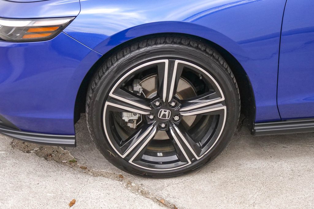 Thumbnail: 2023 Honda Accord - 6