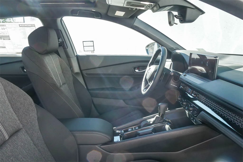 Thumbnail: 2025 Honda Accord - 9