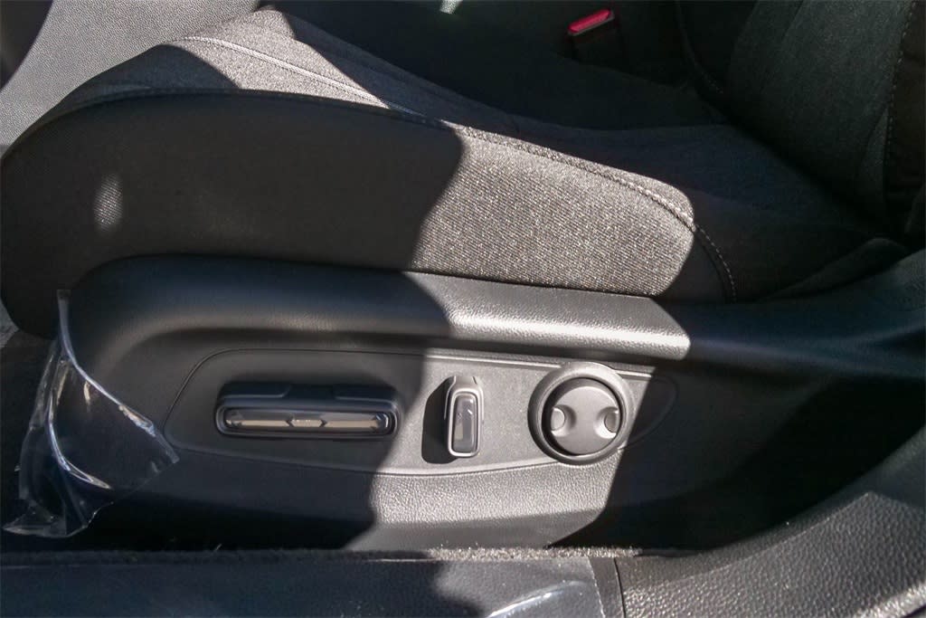 Thumbnail: 2025 Honda Accord - 25