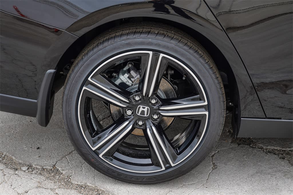 Thumbnail: 2025 Honda Accord - 22