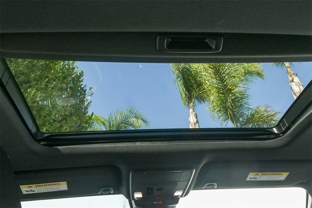 Thumbnail: 2025 Honda Accord - 19