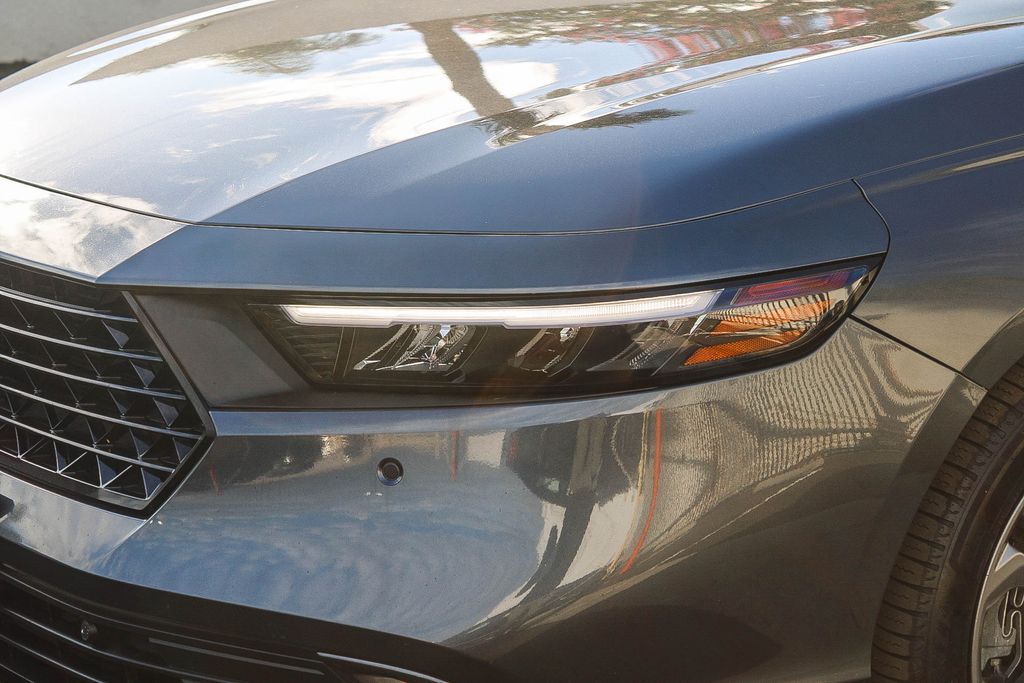 Thumbnail: 2023 Honda Accord - 19