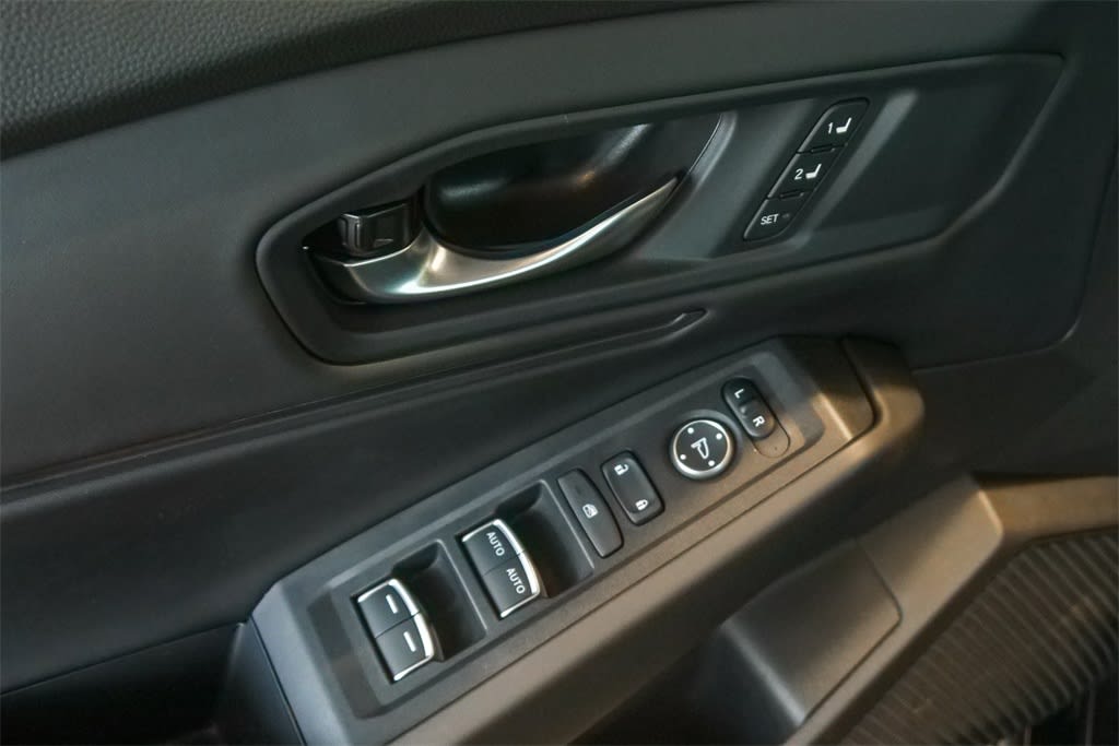 Thumbnail: 2025 Honda Accord - 19