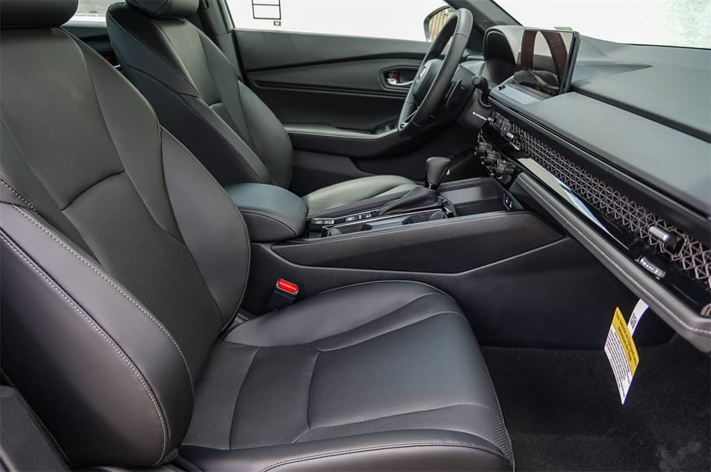 2025 Honda Accord Sport-L 10