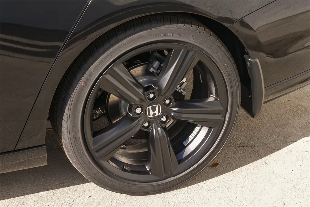 2025 Honda Accord Sport-L 19