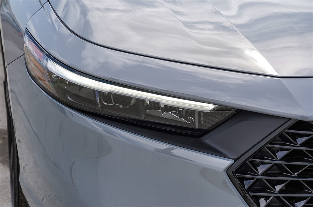 2025 Honda Accord Sport-L 21