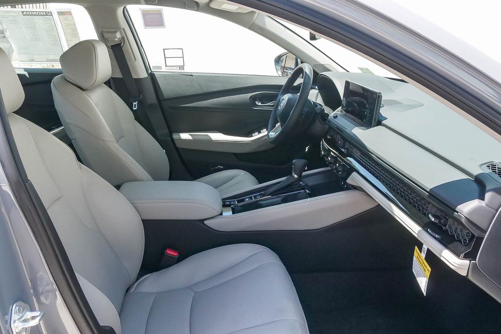 Thumbnail: 2026 Honda Accord - 9