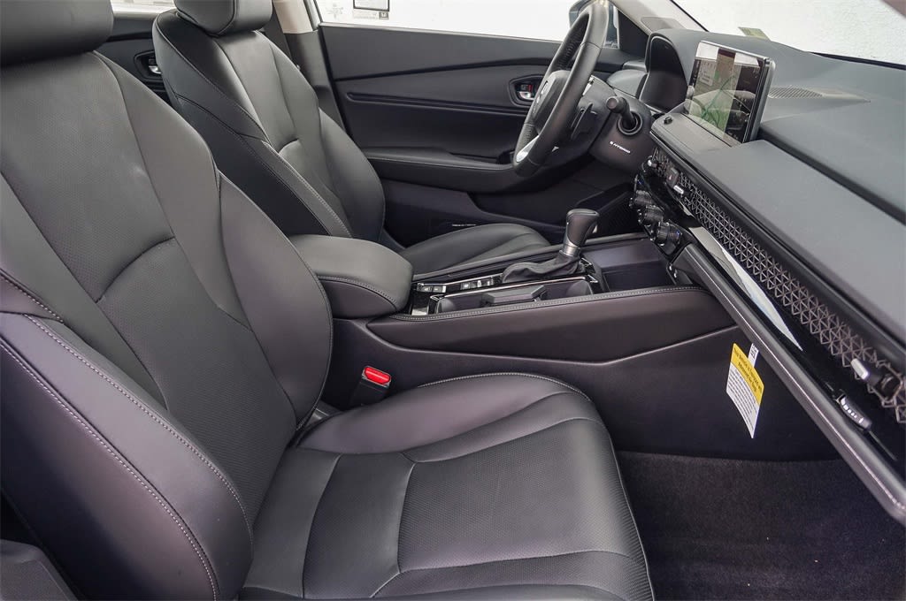 Thumbnail: 2025 Honda Accord - 10