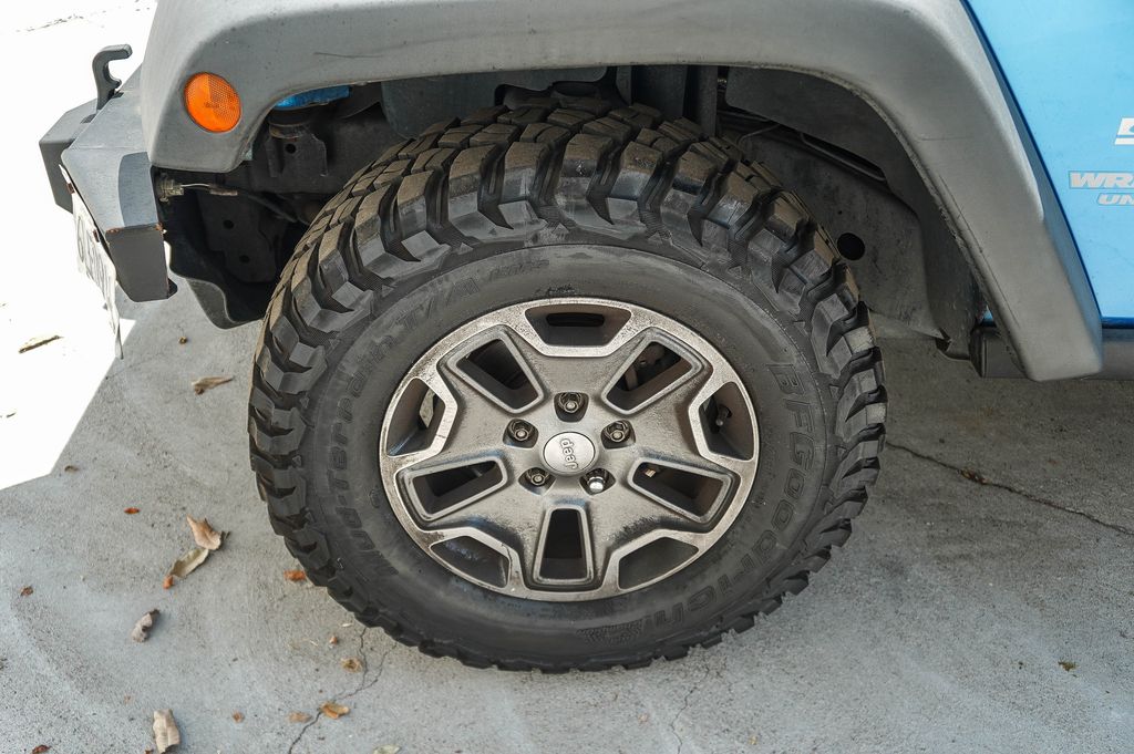 Thumbnail: 2010 Jeep Wrangler - 5