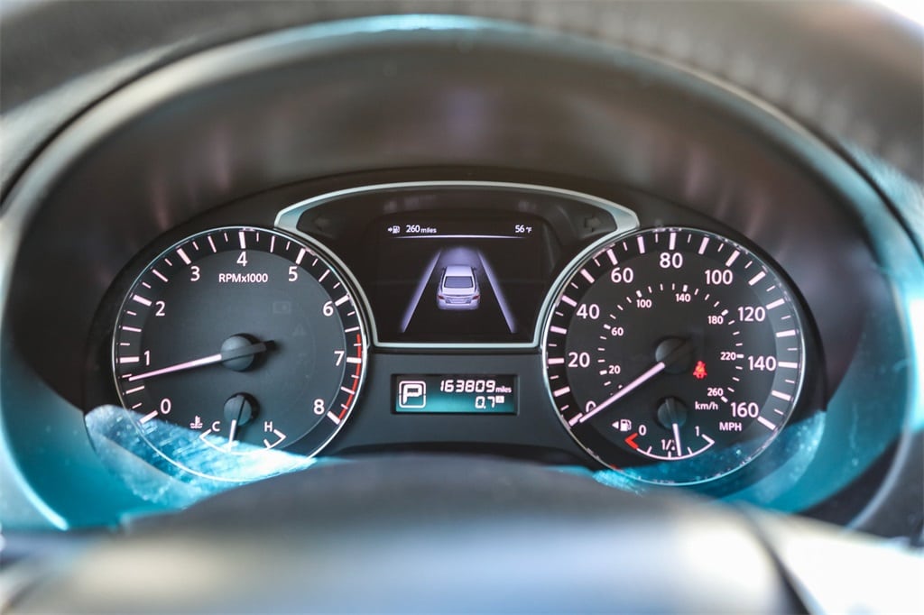 2013 Nissan Altima SV 15
