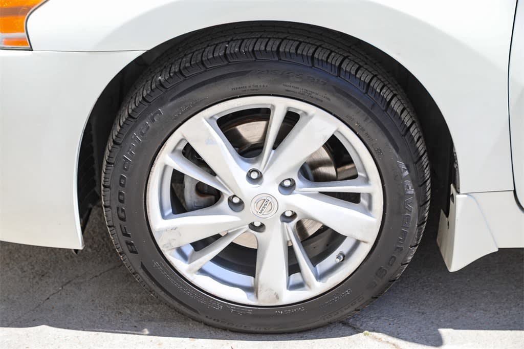 2013 Nissan Altima SV 6