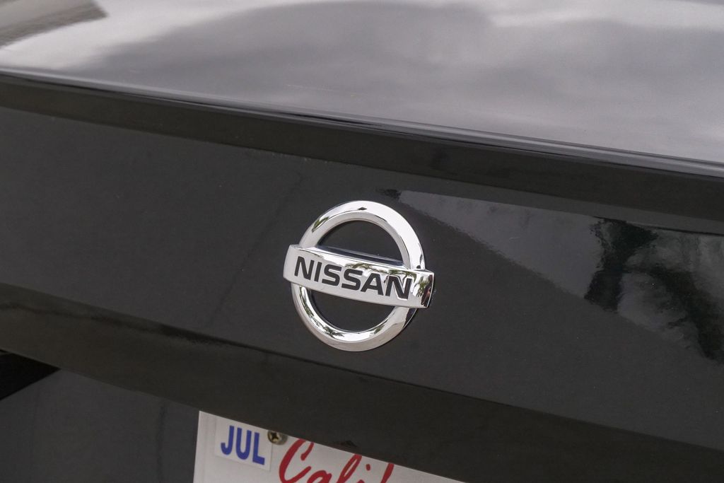 Thumbnail: 2019 Nissan Altima - 5