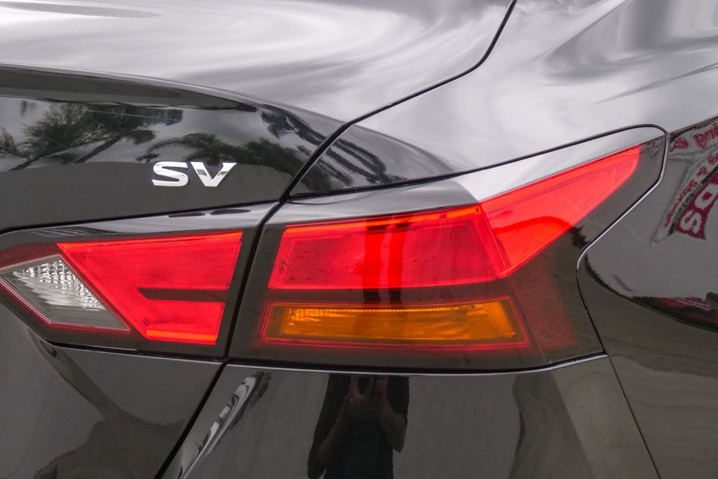 Thumbnail: 2019 Nissan Altima - 12
