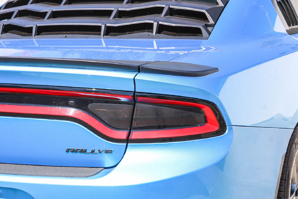 Thumbnail: 2016 Dodge Charger - 9