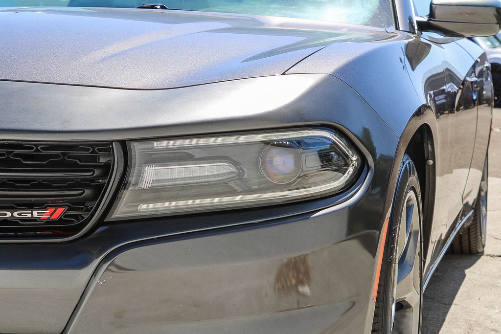 Thumbnail: 2018 Dodge Charger - 11