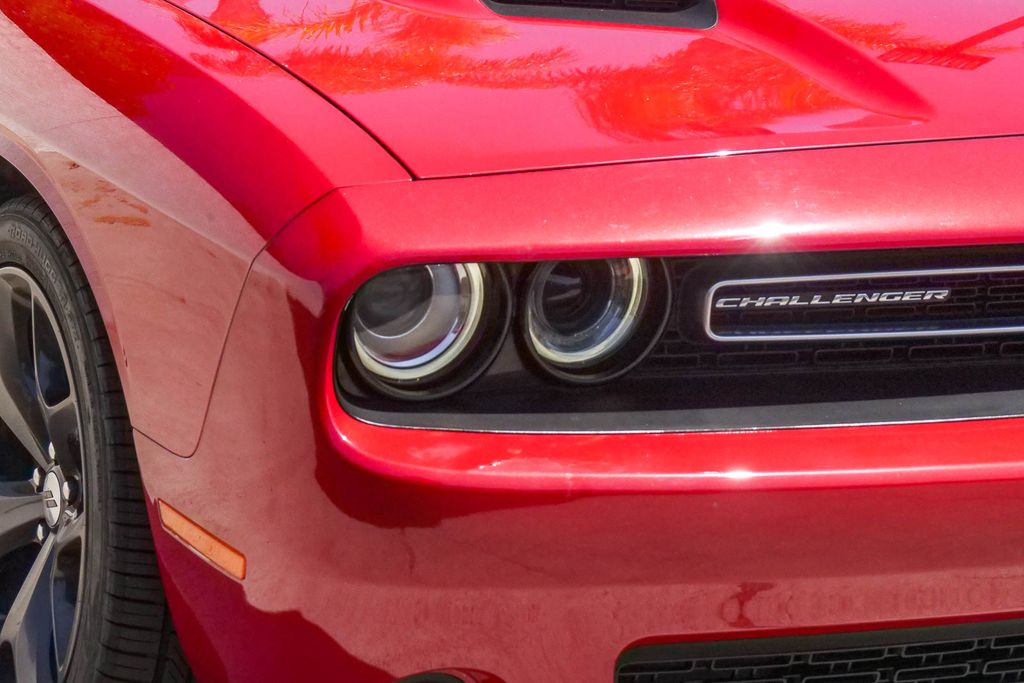 Thumbnail: 2017 Dodge Challenger - 5